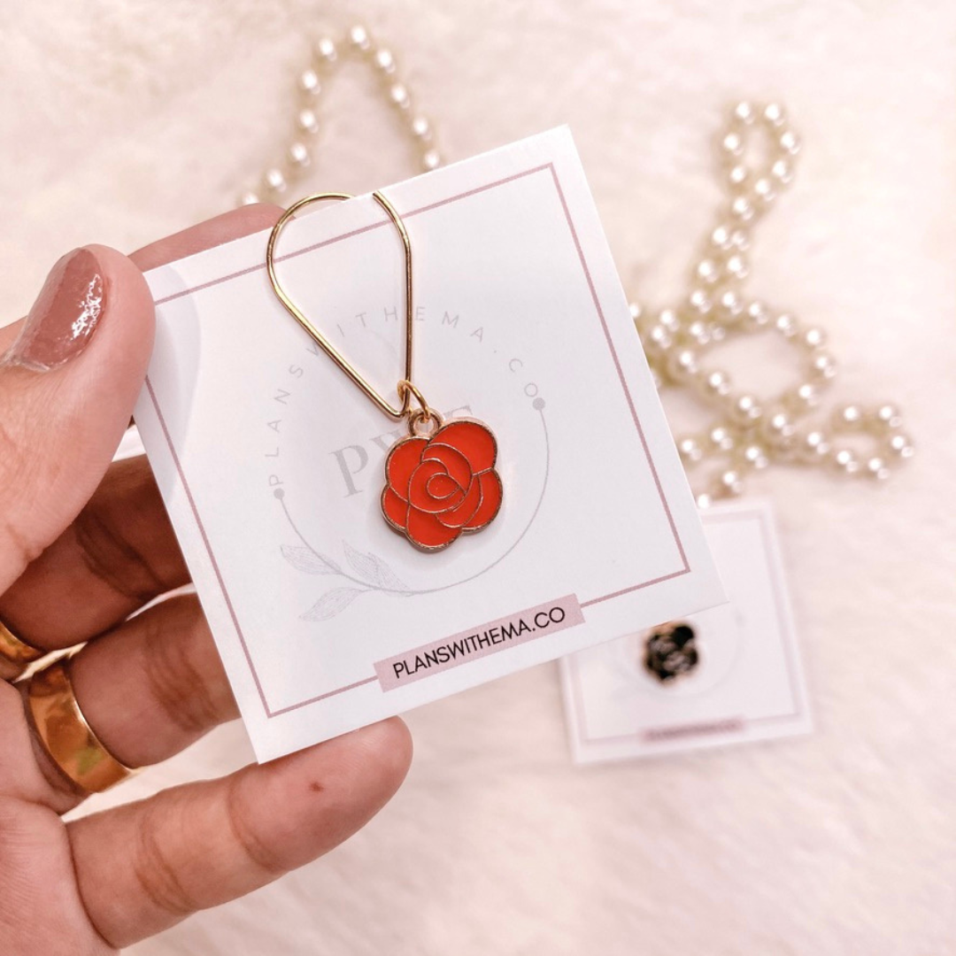 Rose Charm | Paper Clips